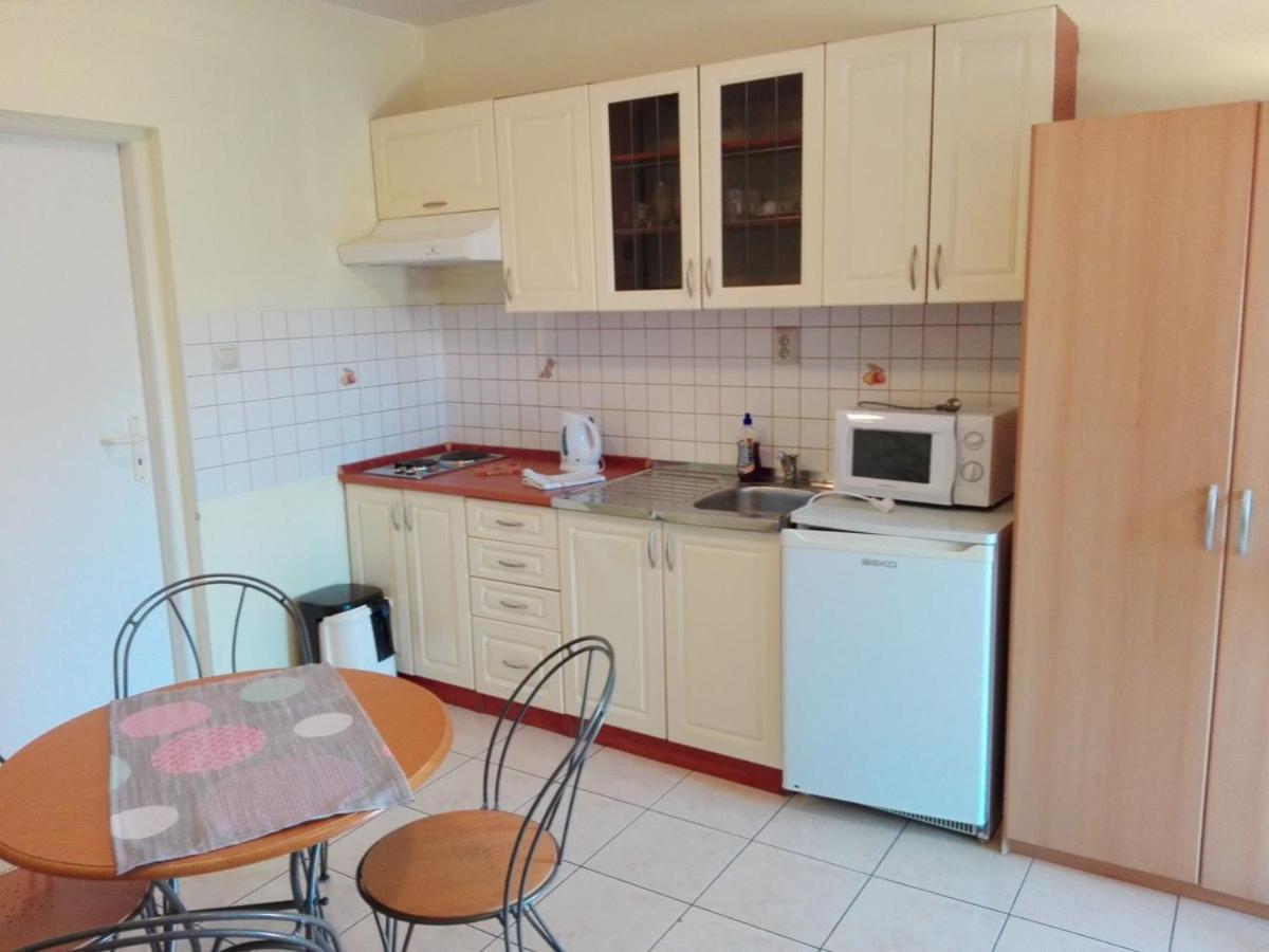 Dom Studia Petra Hotel Štúrovo Eksteriør billede